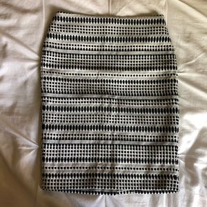 LOFT black and ivory print pencil skirt